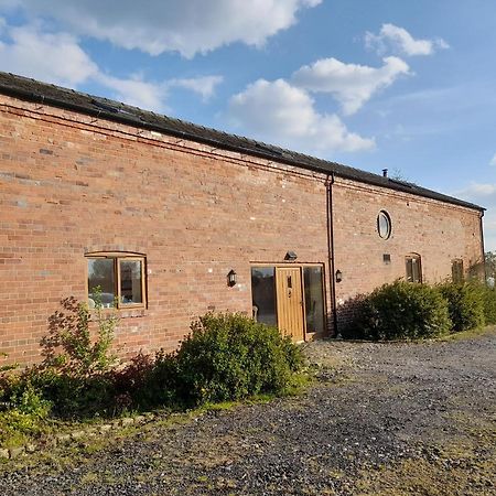 Mile House Barn Bed & Breakfast 南特威奇 外观 照片