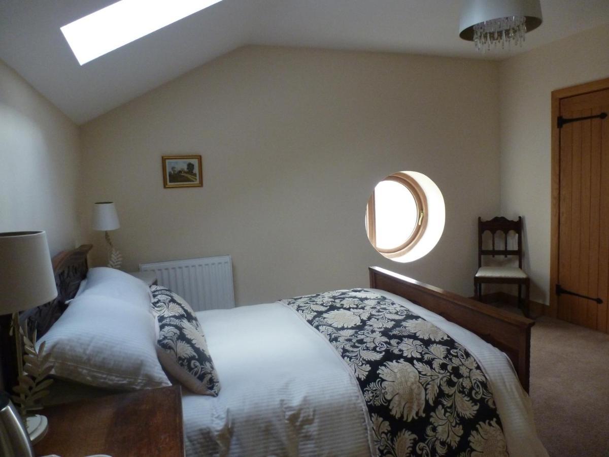 Mile House Barn Bed & Breakfast 南特威奇 外观 照片