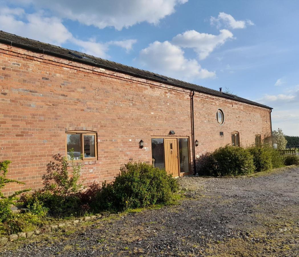 Mile House Barn Bed & Breakfast 南特威奇 外观 照片